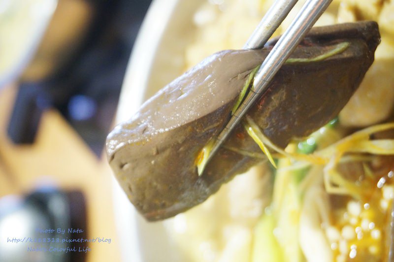 【美食♔台南東區】鬼椒一番鍋ONI HOT POT(台南東門店)。挑戰你的味蕾對鬼椒程度！個人小火鍋多重選擇，聚餐好所在～