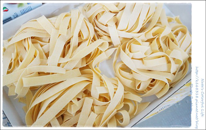 【料理】義大利Agnesi傳統義大利麵+麵醬。不用花大錢，自己也能在家做出外面賣的義大利麵！