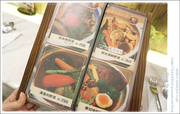 【美食♔台南中西區】連日本人都愛來吃的餐廳！道地的日式咖哩，不能錯過呀~與小妞晚餐約會＊湯咖哩