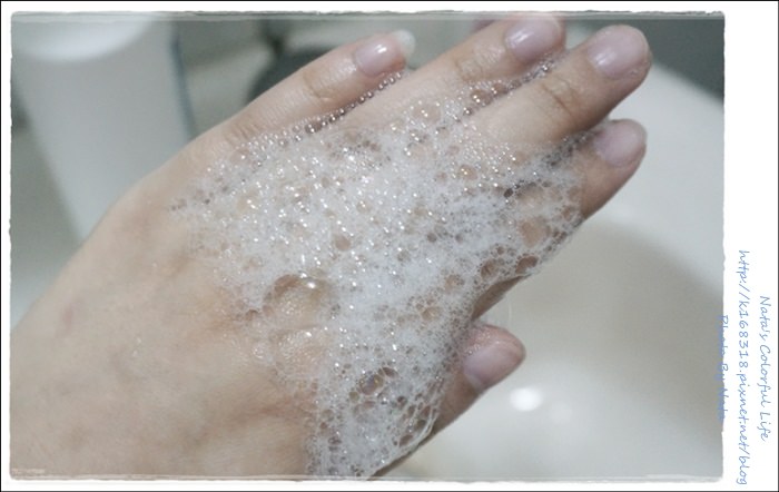 【洗顏】讓肌膚ㄉㄨㄞ起來！Q彈柔軟＊Morgan’s–皇家薔薇美白水+櫻花燕窩膠原晶凍皂