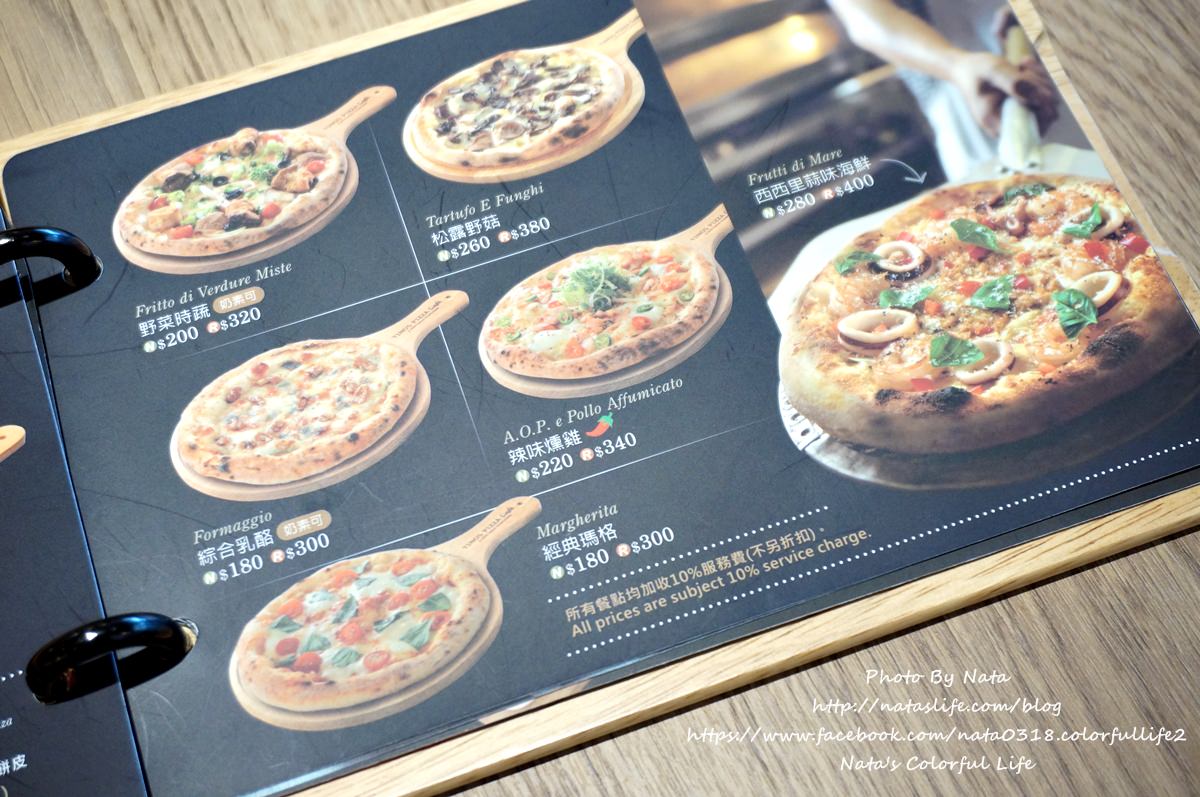 【美食♔台南東區】堤諾義式比薩tino's pizza café(台南崇學店)。「聚餐好所在」正統義式風味！手作鹹味、甜味薄披薩讓人讚不絕口！
