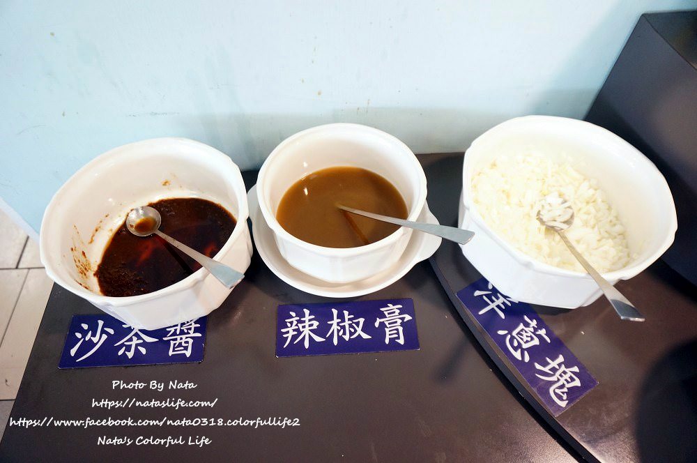 【美食♔台南東區牛肉湯】億哥牛肉湯傳統小吃。「住宅區美食」！24小時不打烊～半夜嘴饞隨時都可以吃得牛肉湯
