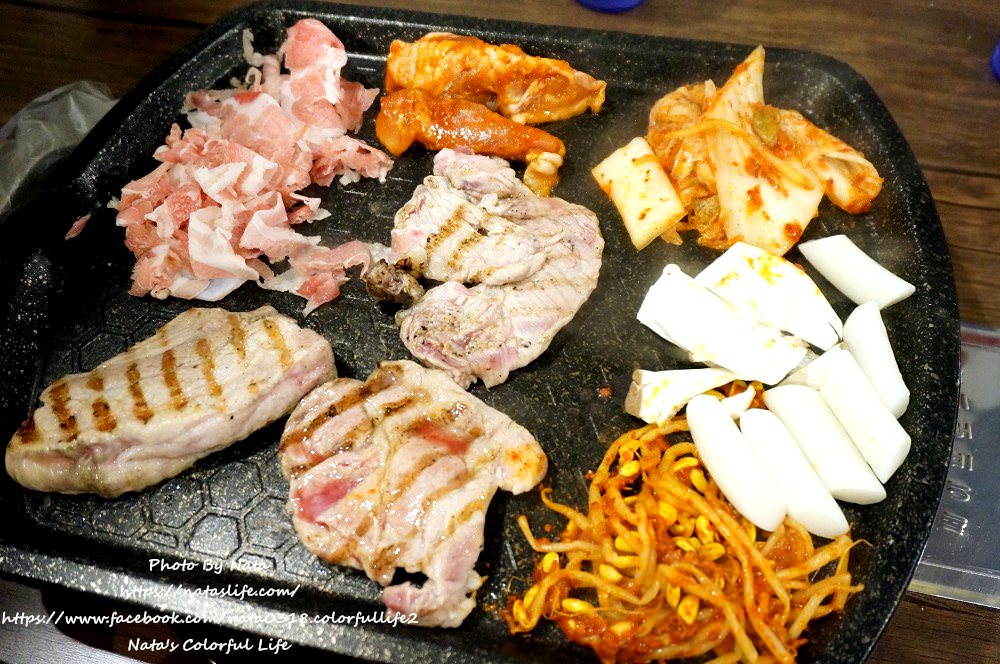 【旅遊✈韓國】釜山自由行│釜山大學美食‧숙성고燒肉吃到飽。1人燒烤吃到飽只要11000韓元！還有小菜、大醬湯、咖哩、海苔拌飯無限吃