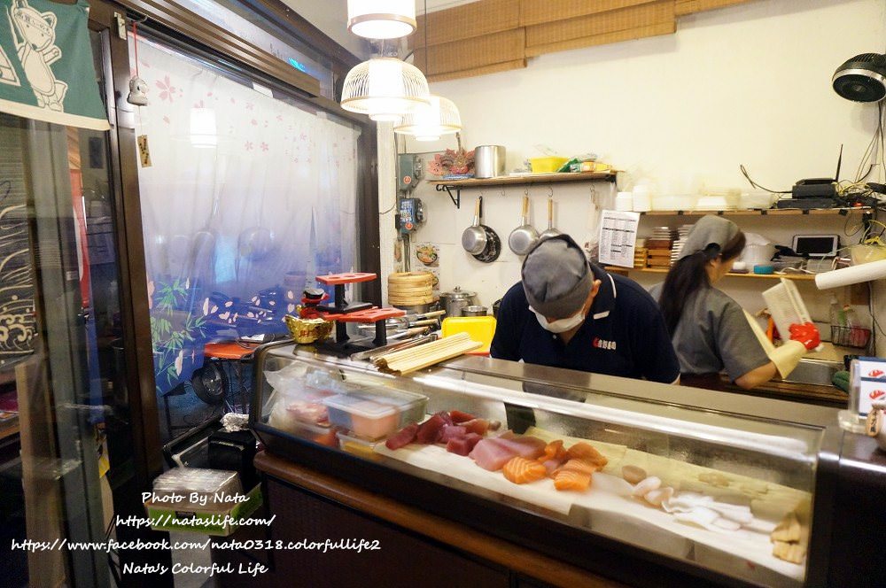 【美食♔台南東區丼飯】有希諾壽司。C/P值頗高的住宅區日式料理！便宜又大碗，讓人吃到很有飽足感
