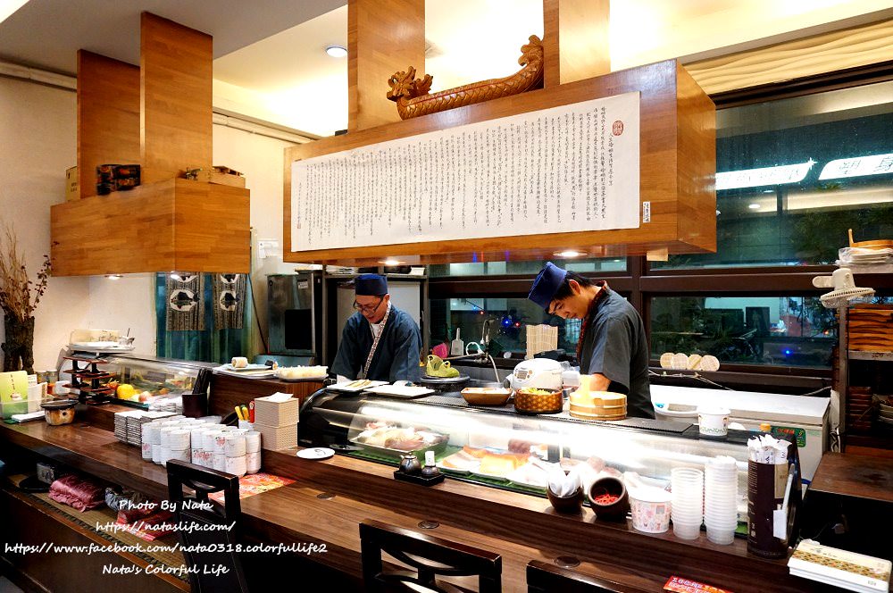 【美食♔台南東區壽司】三采壽司館-Sunshine.Sushi。讓你吃了痛風豪華生魚丼飯只要550元，滿足到嫑嫑的│台南壽司