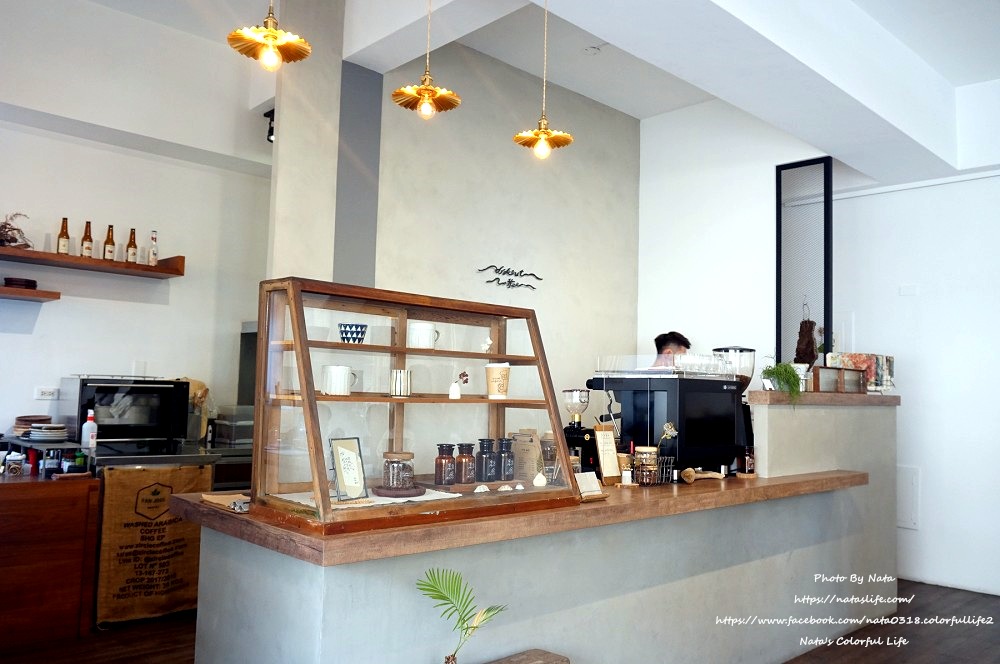 【美食♔台南永康區咖啡廳】離島咖啡Hideout Coffee。準備登島、遠離鬧區，品嚐手工甜點、喝杯單品咖啡
