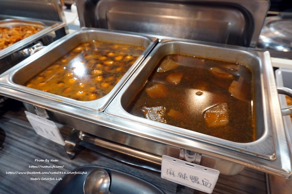 【美食♔台南東區火鍋吃到飽】峑(ㄑㄩㄢ)平價火鍋吃到飽。海鮮、霜淇淋、爆米花、飲品通通吃到飽
