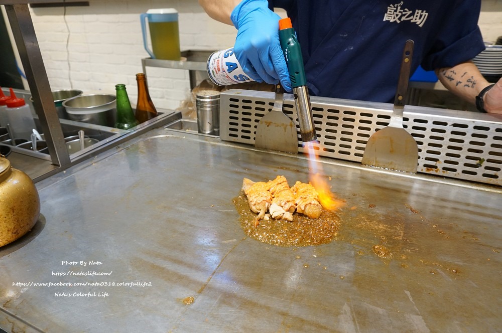 【美食♔台南東區鐵板燒】敲之助鉄板焼き牛丼洋食。新菜色上市！四種雞腿排獨有鐵板燒必點，湯品飲品喝到飽