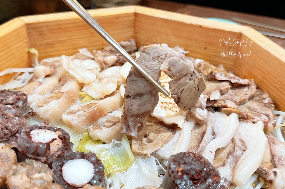 明洞青瓦屋豬肉湯飯