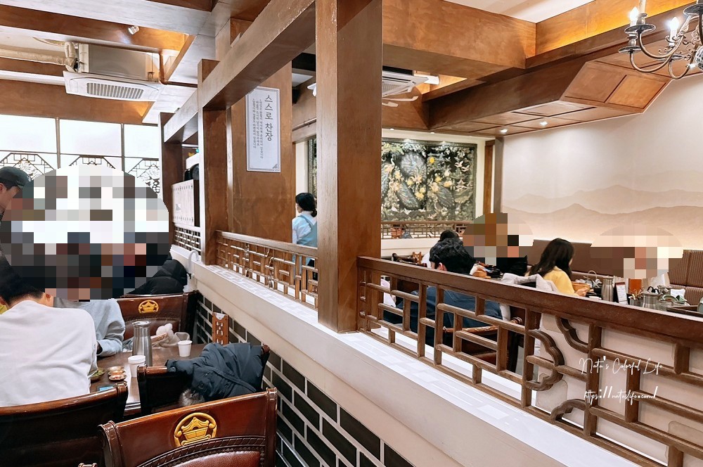 明洞青瓦屋豬肉湯飯