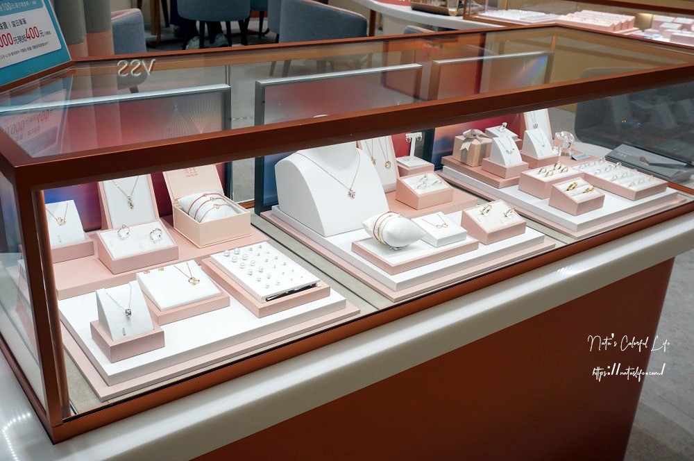 不知道去哪,那就去大江!從早逛到晚上也不累!大江改裝新空間+網美打卡+美食甜點,全幫你準備好,全桃最美打卡MALL 桃園大江購物中心