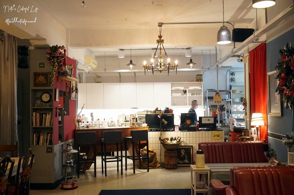 【美食♔台南中西區餐酒館】Coffee Cafe’ Bistro。從精品咖啡到法式排餐，一次滿足味蕾