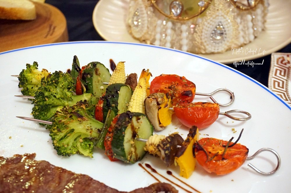 【美食♔台南中西區餐酒館】Coffee Cafe’ Bistro。從精品咖啡到法式排餐，一次滿足味蕾